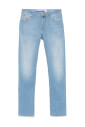 jean-bleu-clair-a-boutons