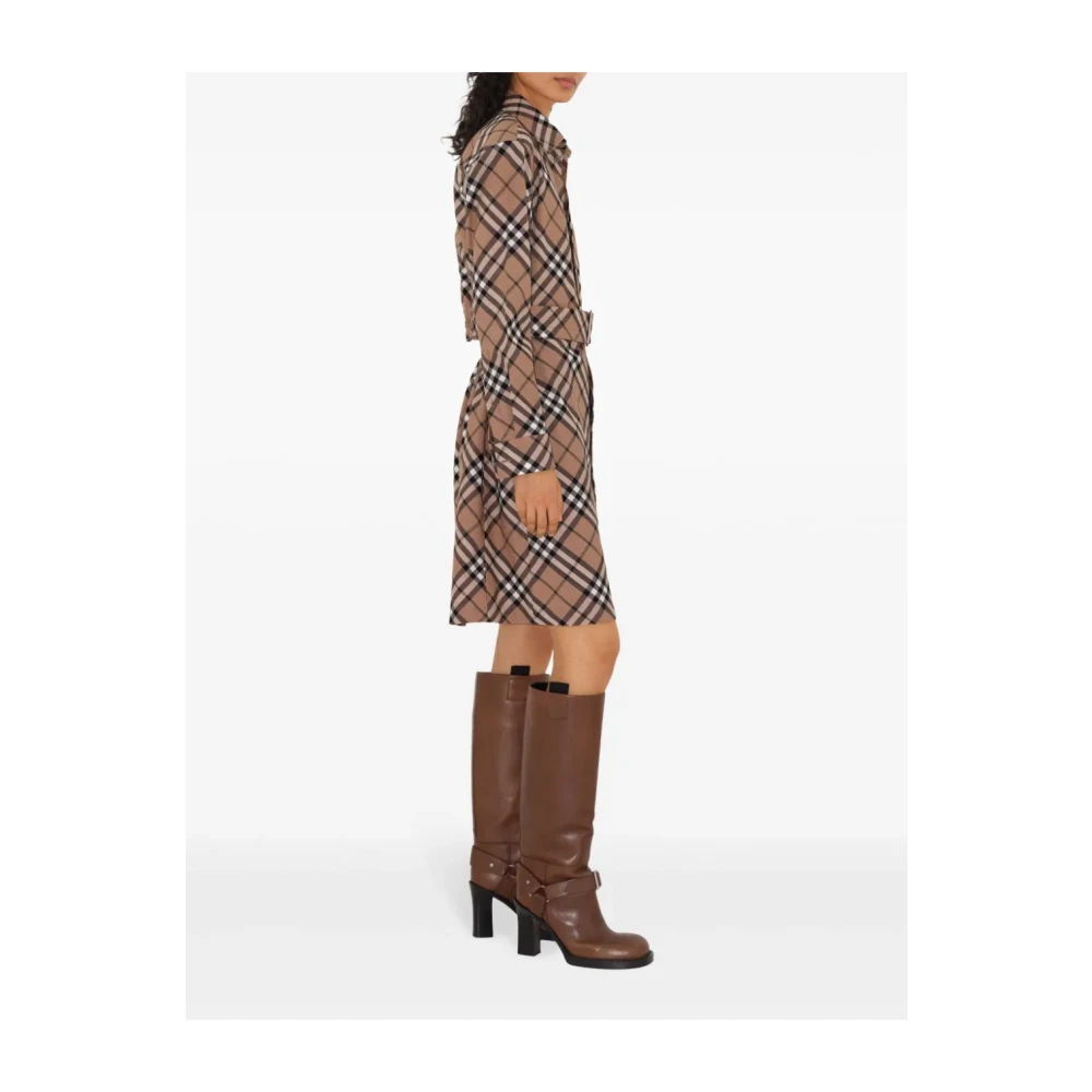 Burberry Bruine Jurk met Knopen en Riem Brown Dames