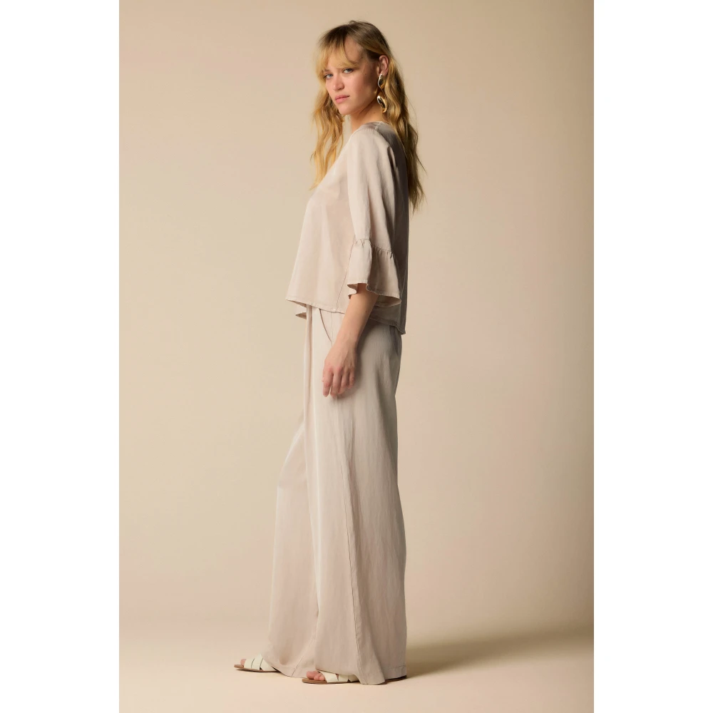 Kocca Stijlvolle Blouses voor Vrouwen Gray Dames