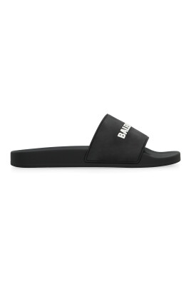 embossed-logo-rubber-slides-for-men