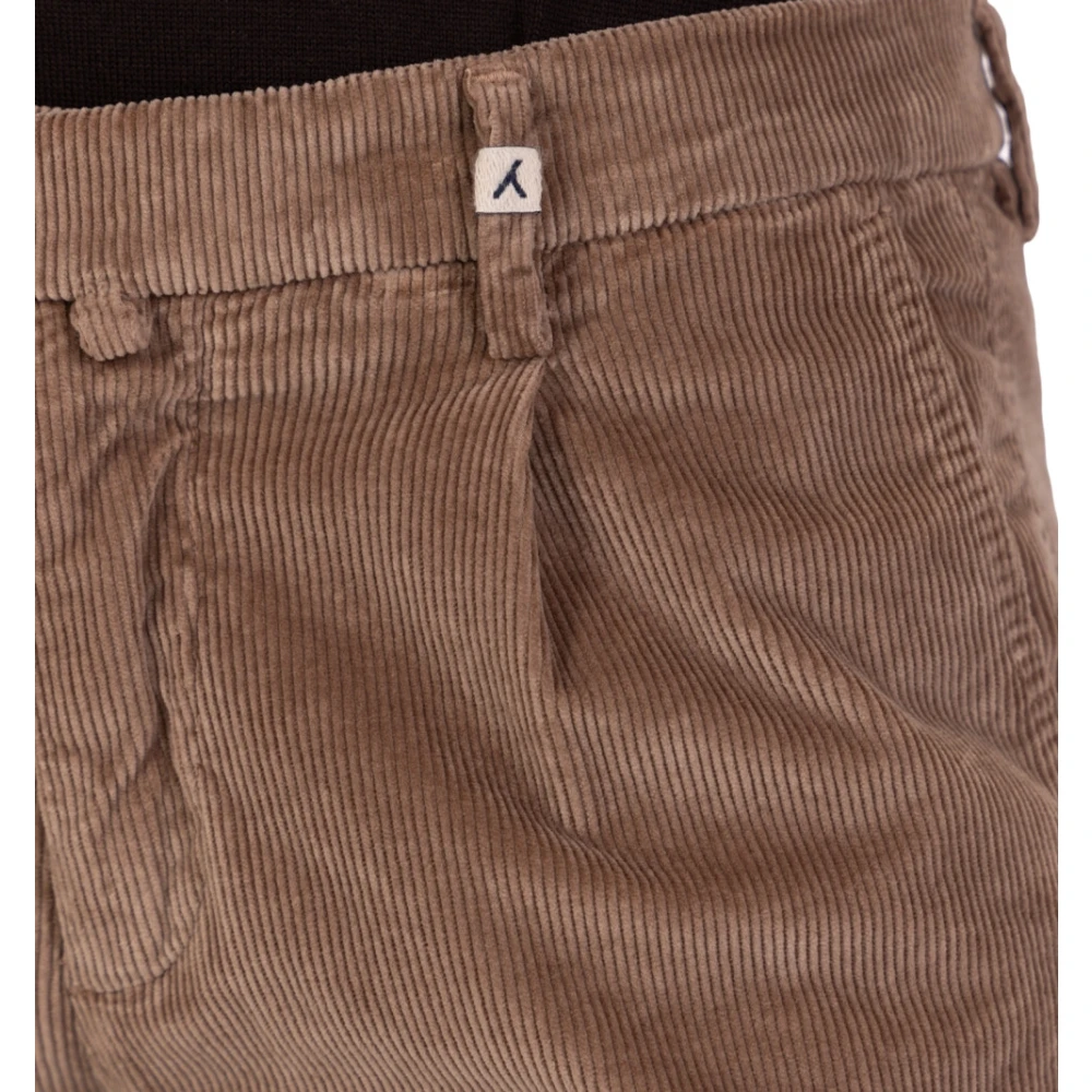 Myths Ribfluwelen broek Brown Heren