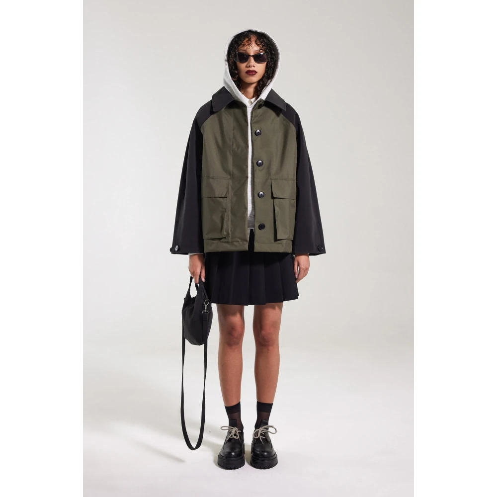 Stutterheim Varsity-Style Patch Regenjas Green Dames