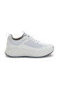 white-closed-sneakers-for-women