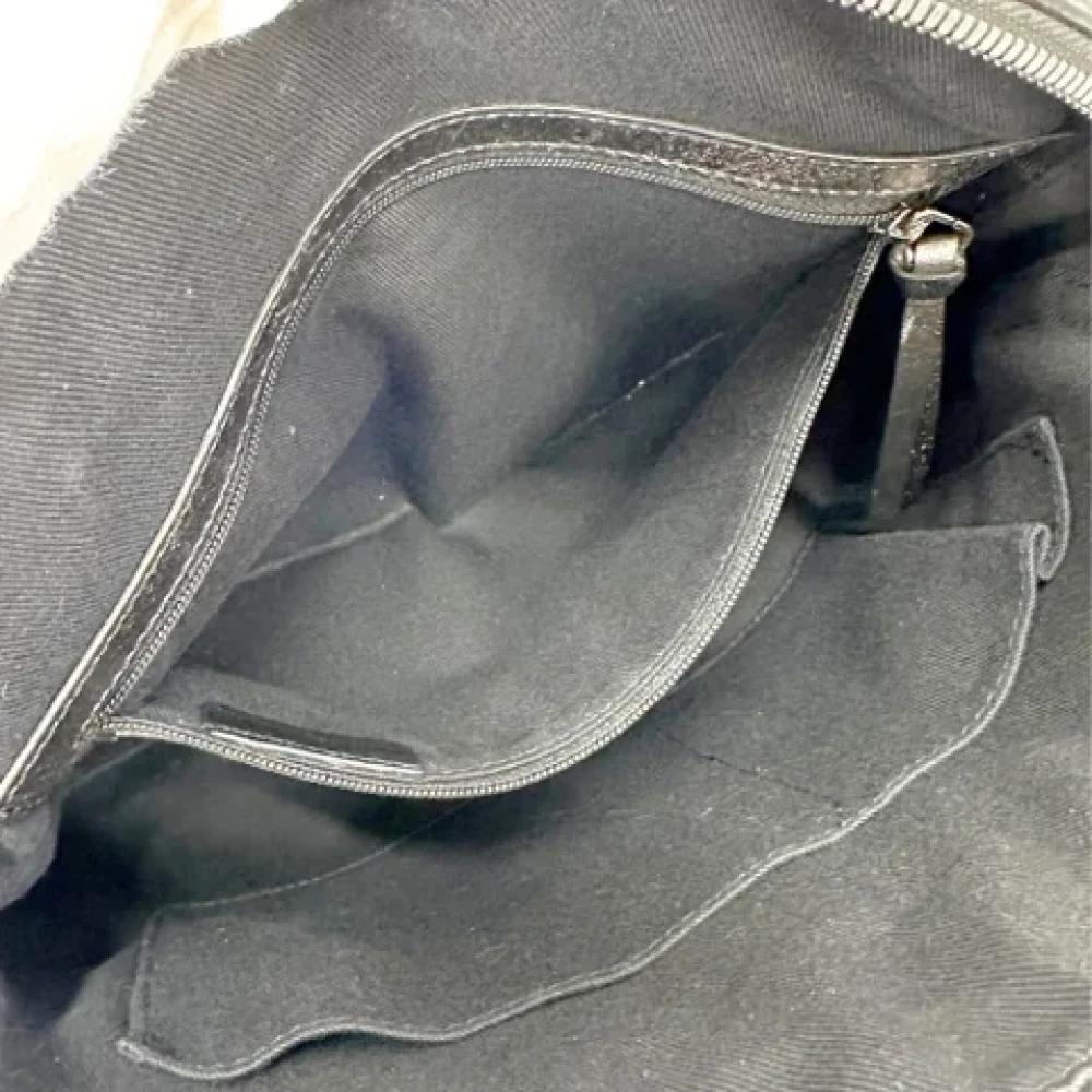 Loewe Pre-owned Fabric shoulder-bags Black Dames