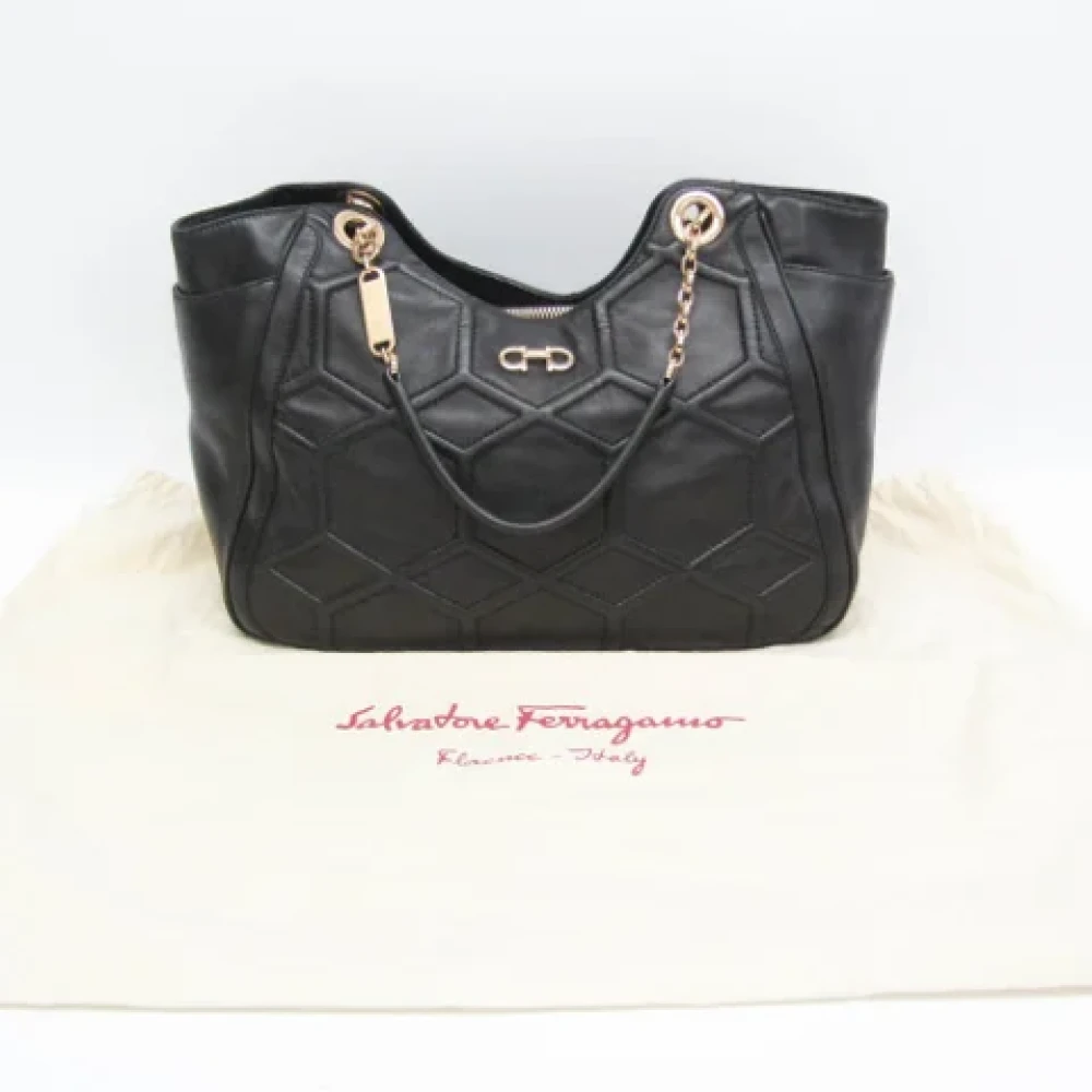 Salvatore Ferragamo Pre-owned Leather totes Black Dames