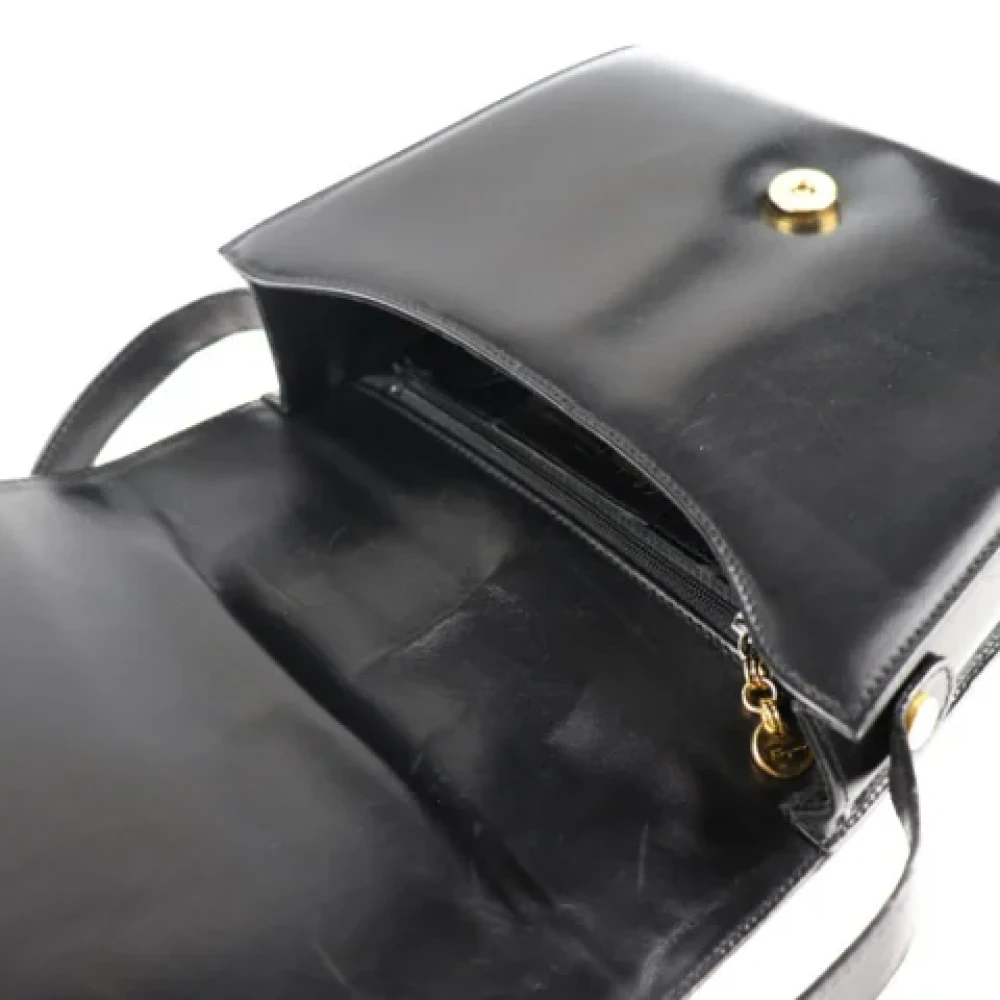 Salvatore Ferragamo Pre-owned Fabric shoulder-bags Black Dames