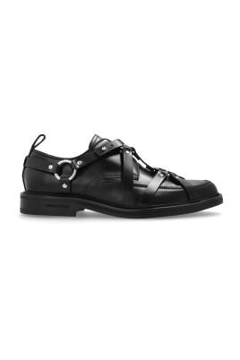 chaussures-en-cuir