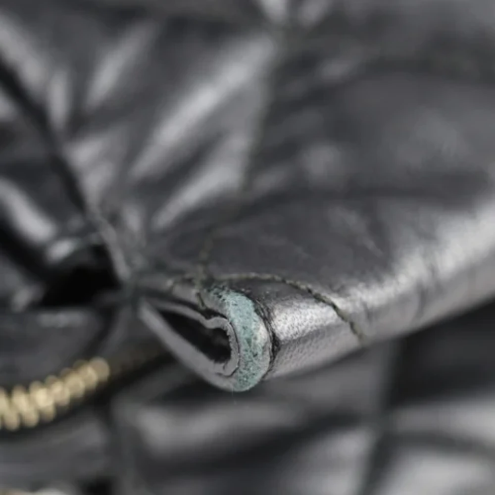 Salvatore Ferragamo Pre-owned Fabric shoulder-bags Black Dames