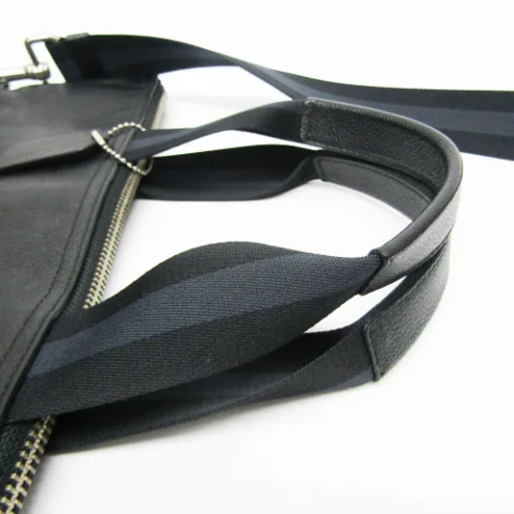 Coach Pre-owned Leather shoulder-bags Black Dames