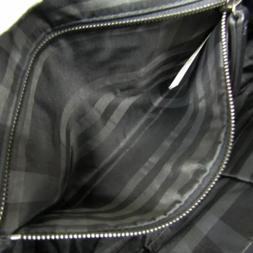 Burberry Vintage Pre-owned Canvas shoulder-bags Black Dames