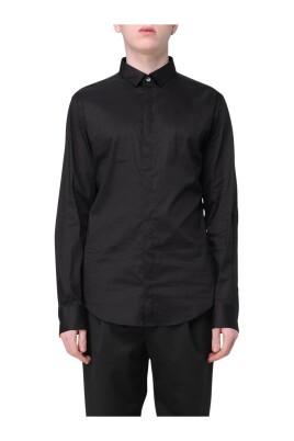 classic-collared-long-sleeve-shirt