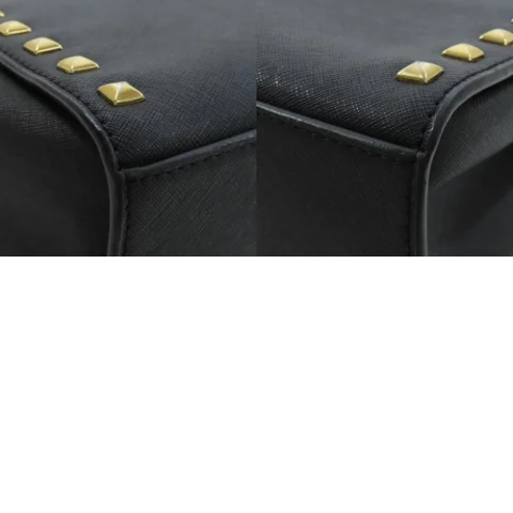 Michael Kors Pre-owned Fabric shoulder-bags Black Dames