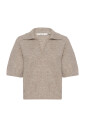 pull-polo-en-tricot-doux-sable-chaud