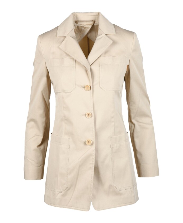 poplar-jacket-with-button-closure