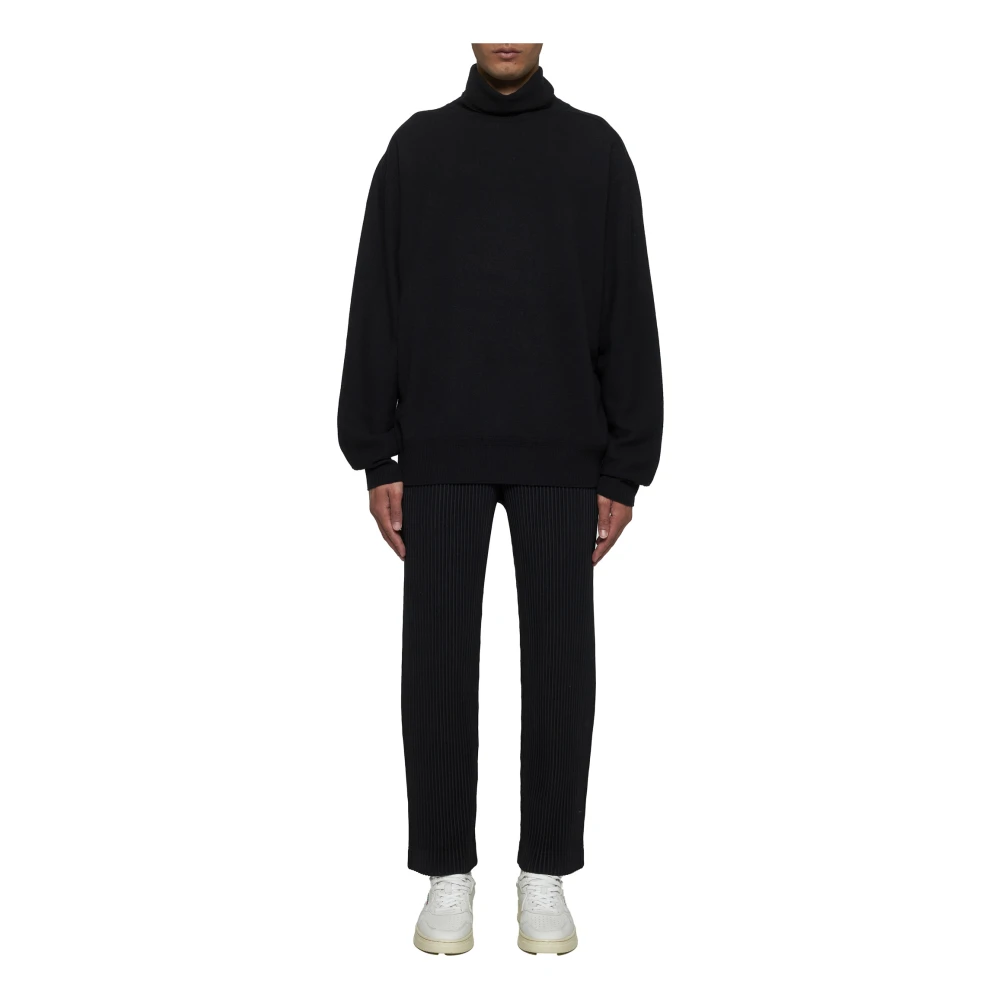 Issey Miyake Zwarte wollen coltrui Black Heren