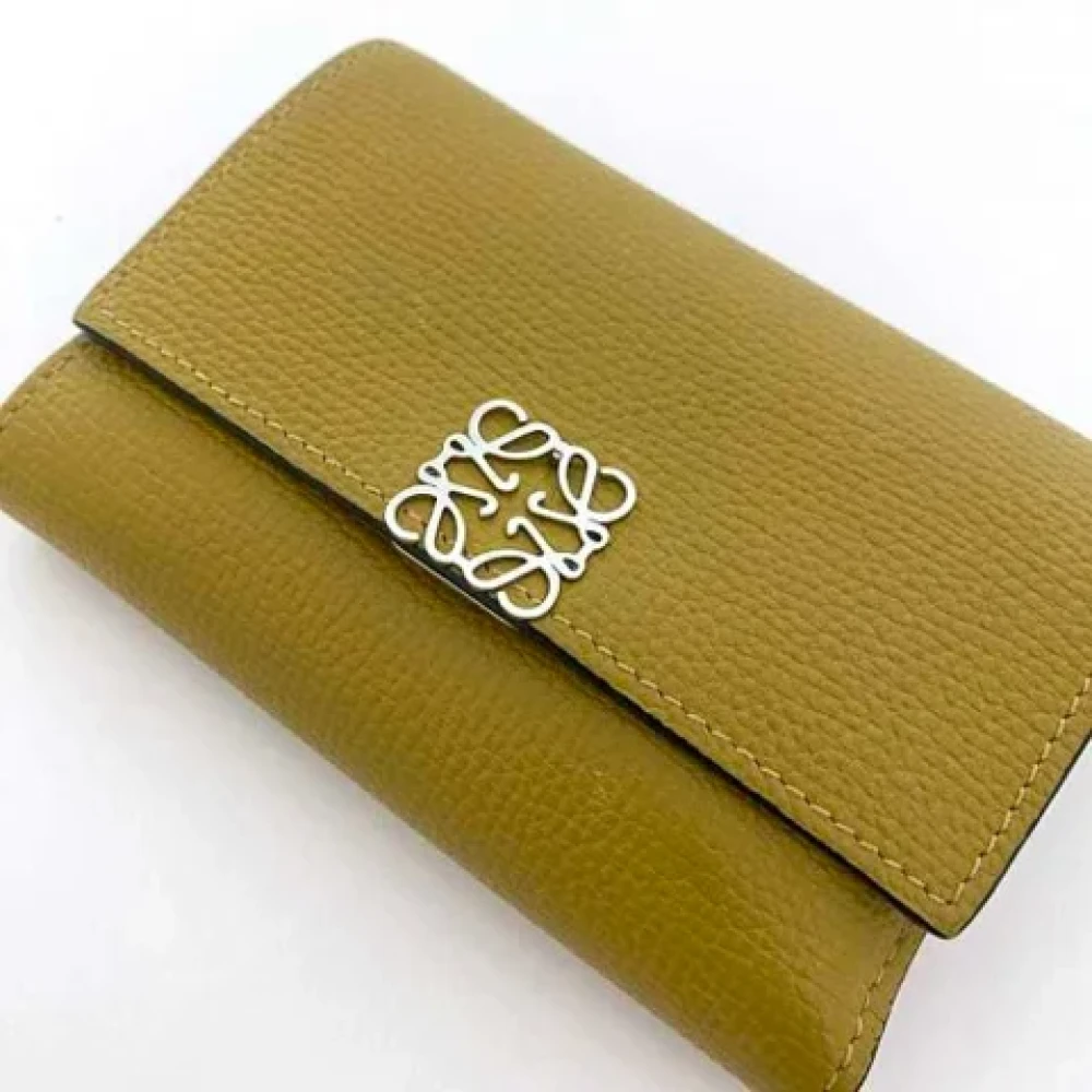 Loewe Pre-owned Leather wallets Green Dames