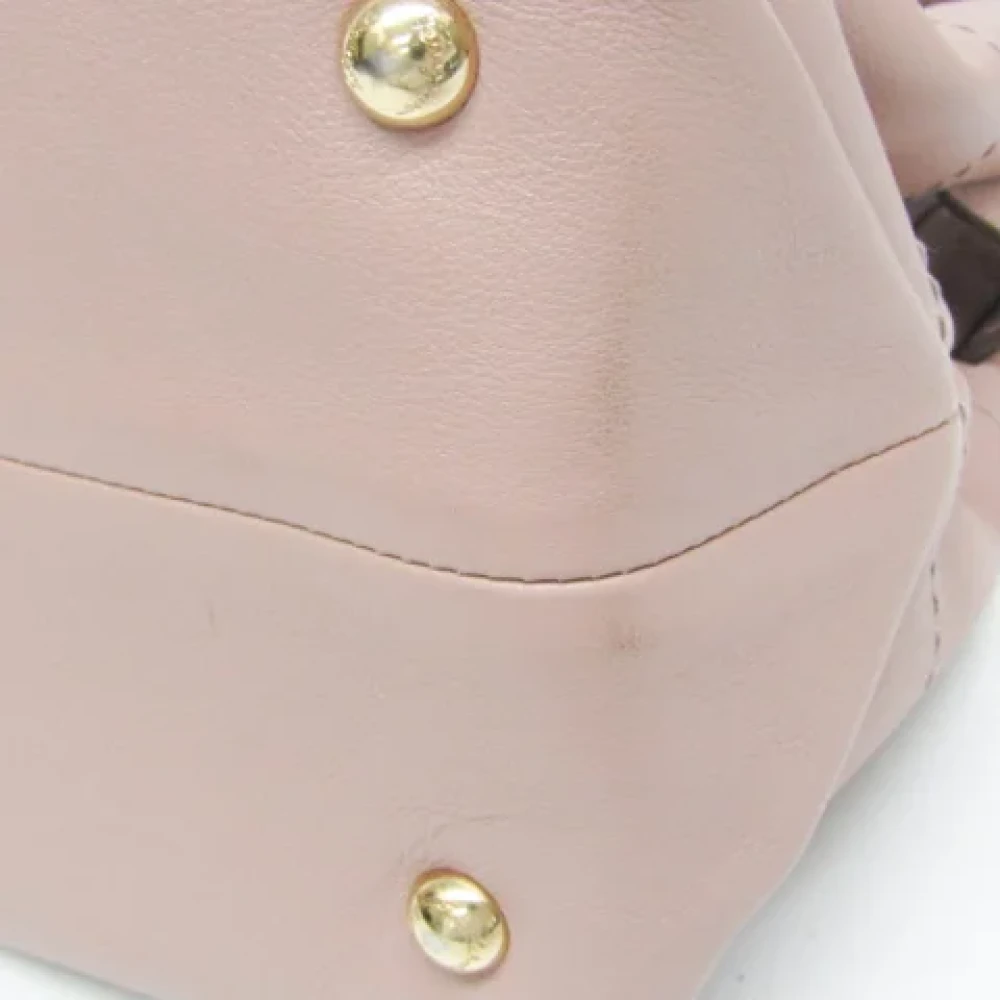 Salvatore Ferragamo Pre-owned Leather shoulder-bags Beige Dames