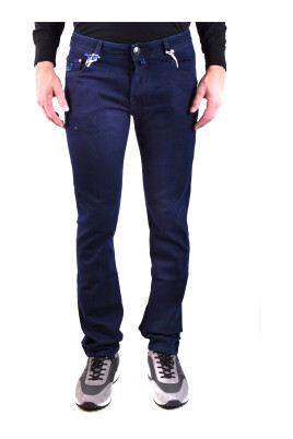 jeans-en-denim-classiques-pour-homme