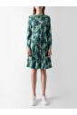 robe-midi-opulente-a-jupe-evasee