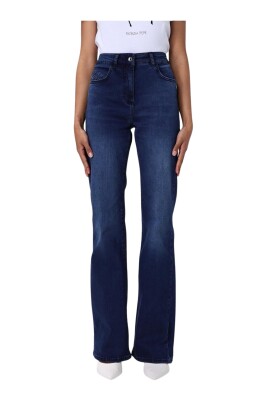 high-waist-flared-jeans