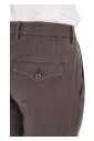 bruine-wollen-broek-model-giove