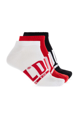 three-pack-of-socks