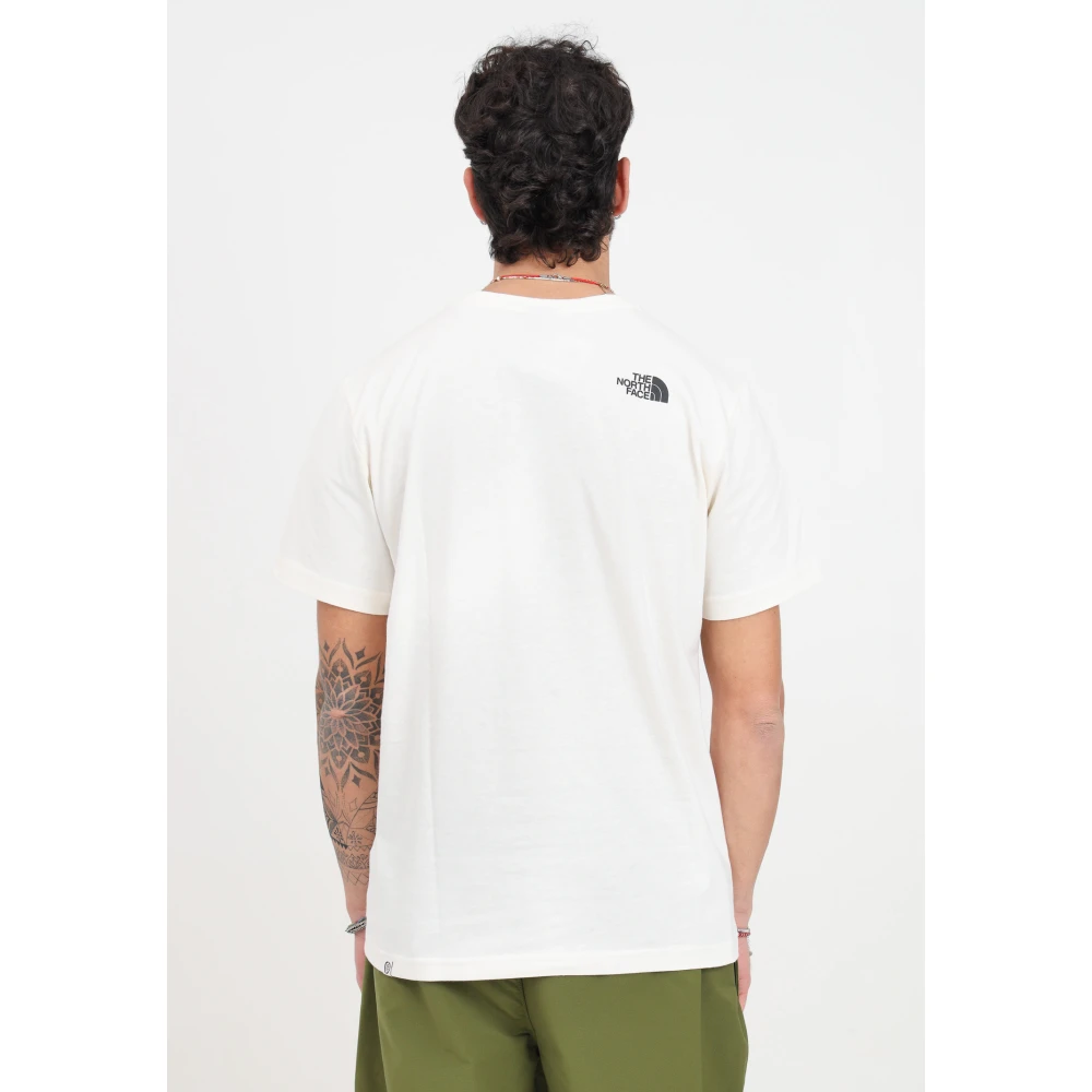 The North Face T-Shirts White Heren