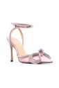 double-bow-pumps