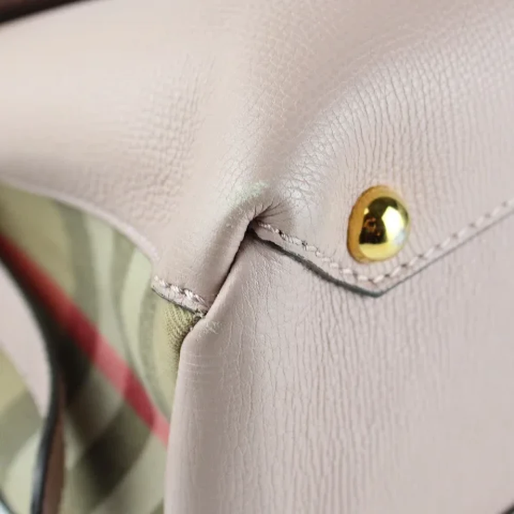 Burberry Vintage Pre-owned Leather shoulder-bags Pink Dames