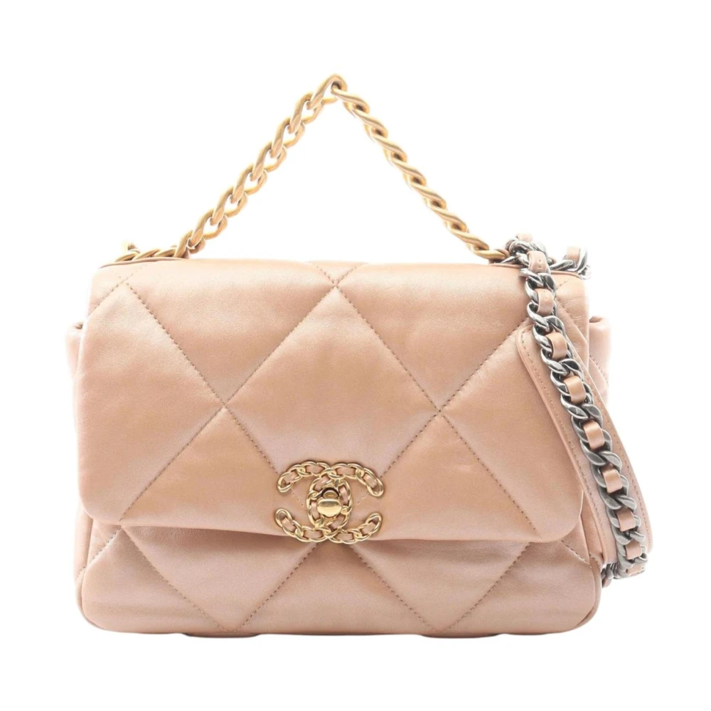 Chanel Vintage Women's Pink Pre-Owned Vintage Quilted Lambskin Leather Shoulder Bag