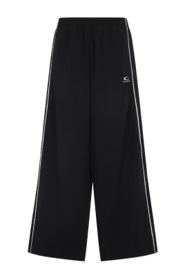 stylish-tracksuit-bottoms