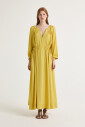 robe-en-crepe-fluide
