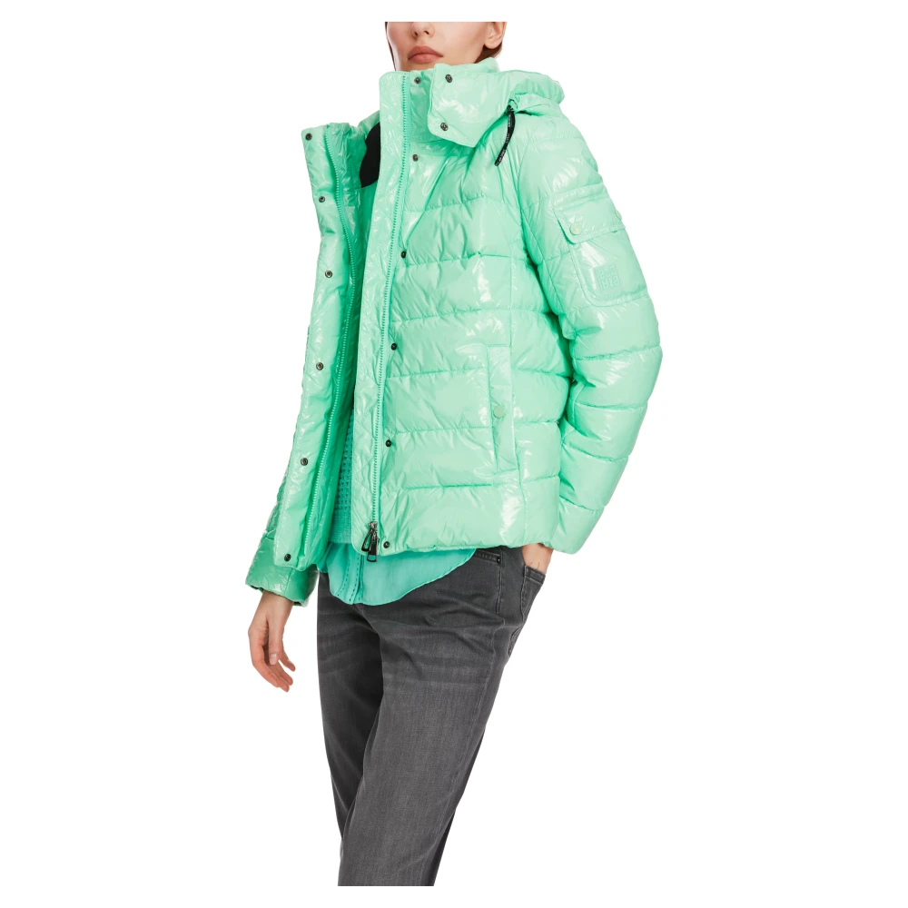 Marc Cain Aansluitende outdoorjas met capuchon en glanscoating Green Dames