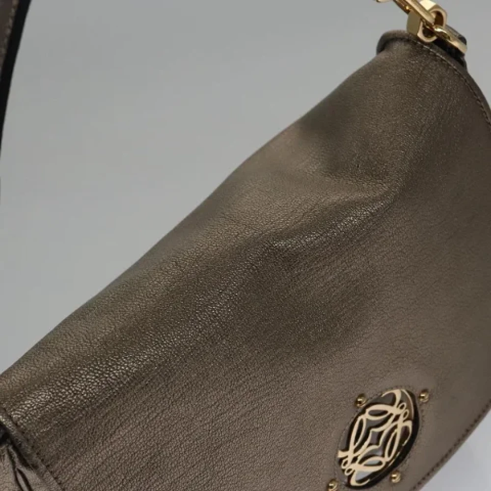 Loewe Pre-owned Leather handbags Brown Dames
