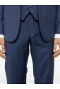 blue-suit-for-stylish-men