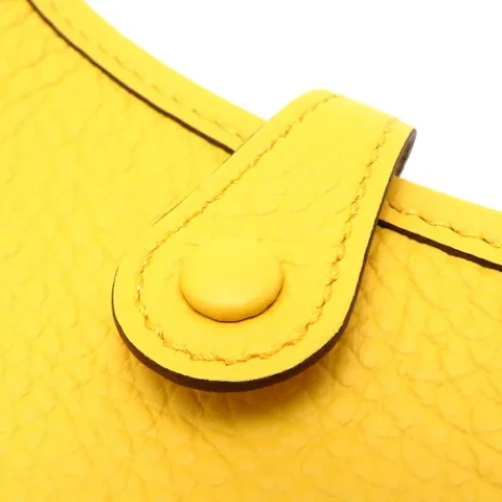Hermès Vintage Pre-owned Leather shoulder-bags Yellow Dames