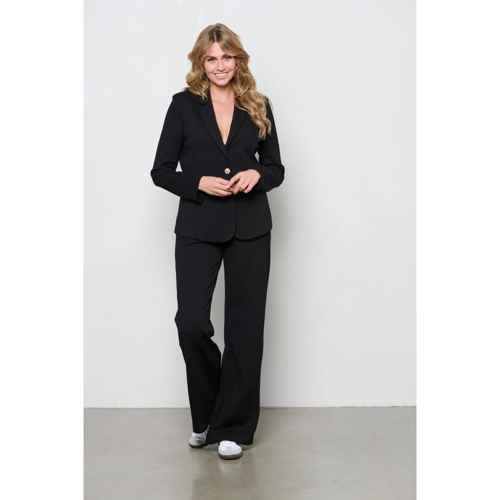 &Co Woman Zwarte Straight Broek met Details Black Dames