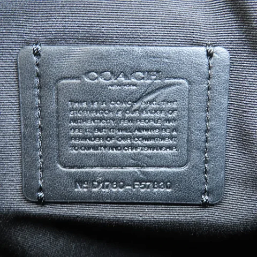 Coach Pre-owned Fabric handbags Gray Dames