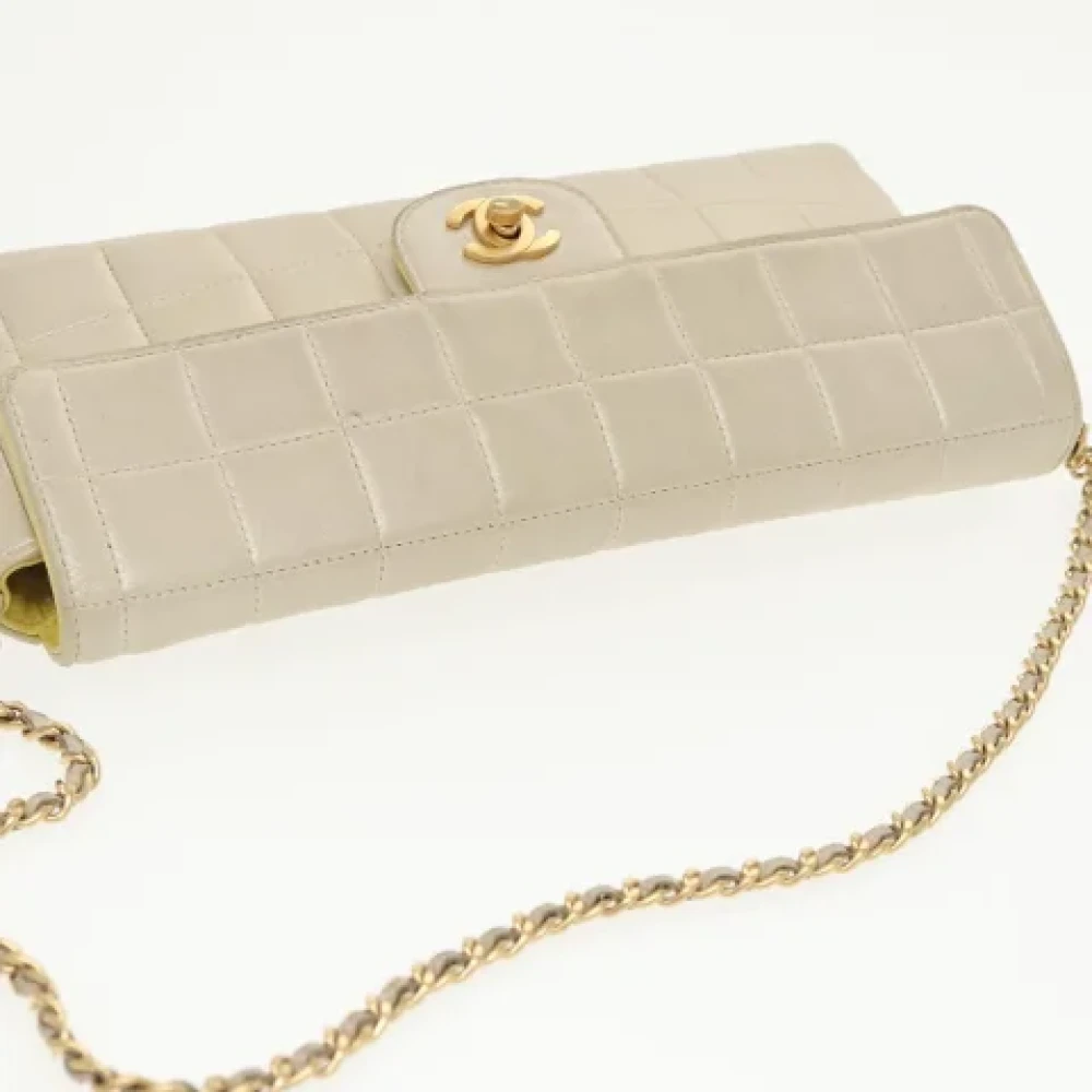Chanel Vintage Pre-owned Leather chanel-bags Beige Dames
