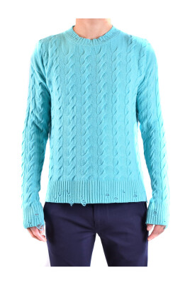 round-neck-knitwear
