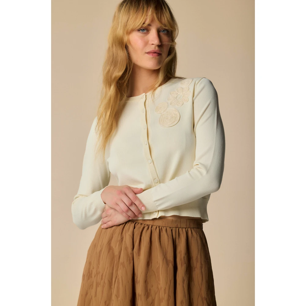 Kocca Stijlvolle Cardigans voor elke gelegenheid White Dames