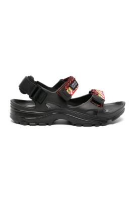 Wake Sandals