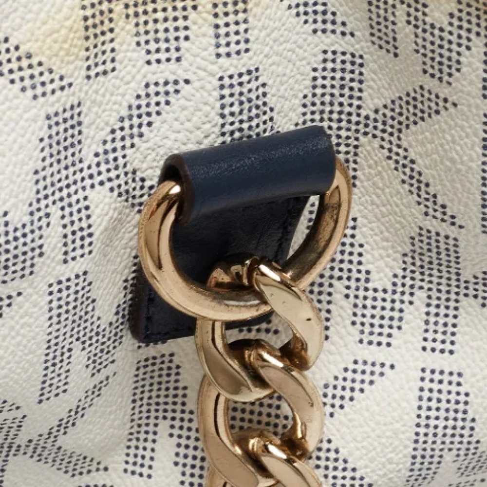 Michael Kors Pre-owned Coated canvas handbags White Dames