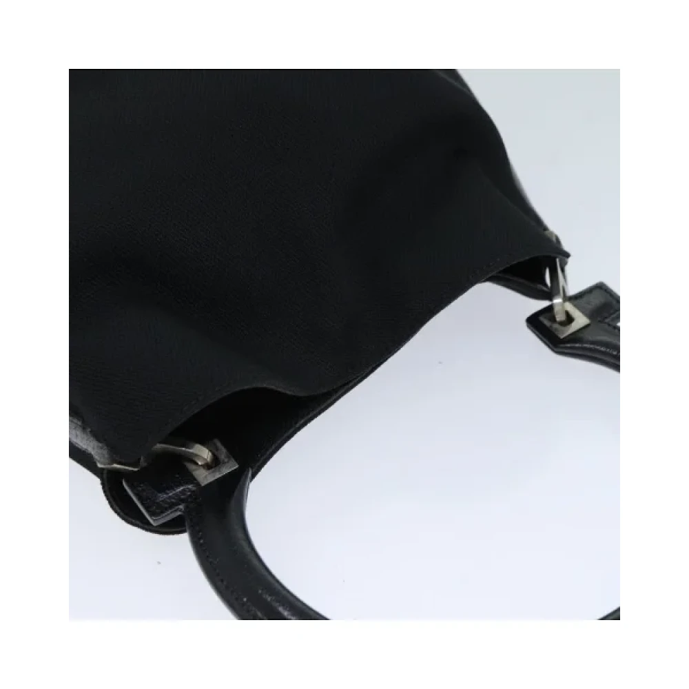 Salvatore Ferragamo Pre-owned Nylon handbags Black Dames