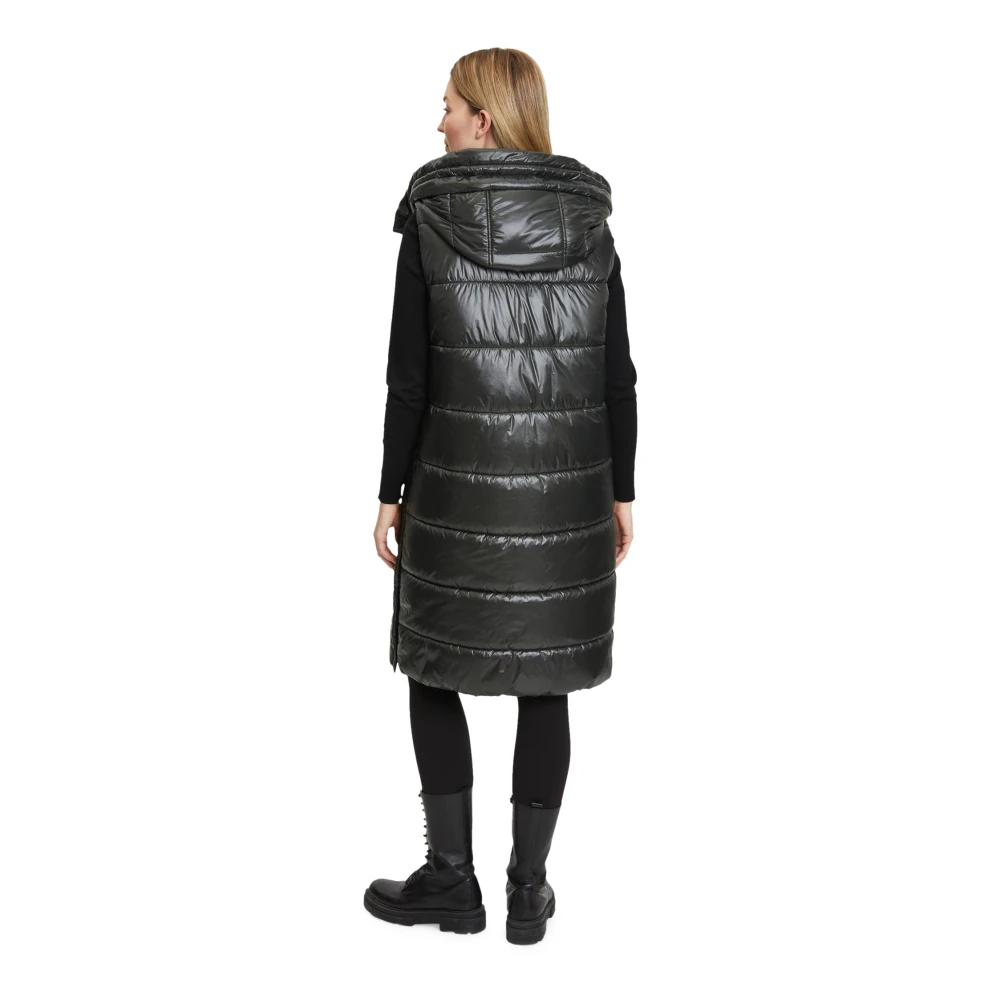 Betty Barclay Gewatteerd Vest met Capuchon Green Dames