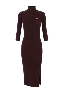 bordeaux-dress-aw25-elegant-stylish