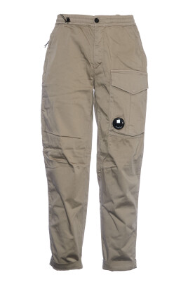 vintage-khaki-cargo-pants