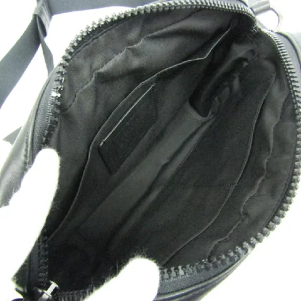 Coach Pre-owned Leather shoulder-bags Black Dames
