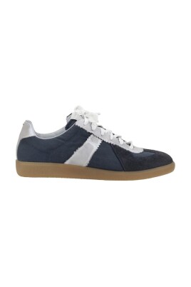 suede-sneakers-with-elegant-details