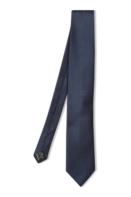 geometric-silk-tie